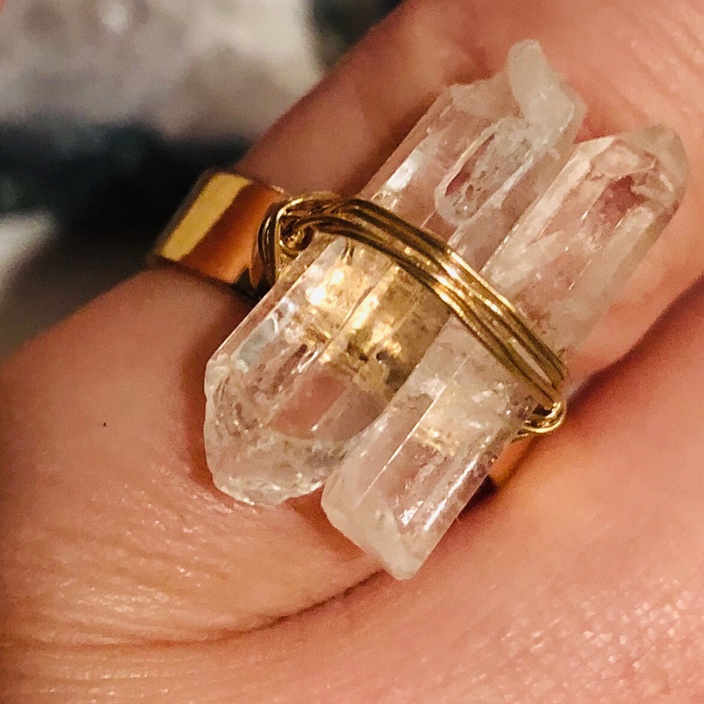Quartz ring